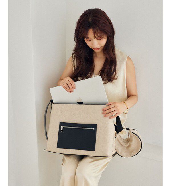 ADAM ET ROPE'「【赤埴奈津子さんコラボ】マルチワンショルダーバッグ(ミドル)」|ショルダー・メッセンジャー|