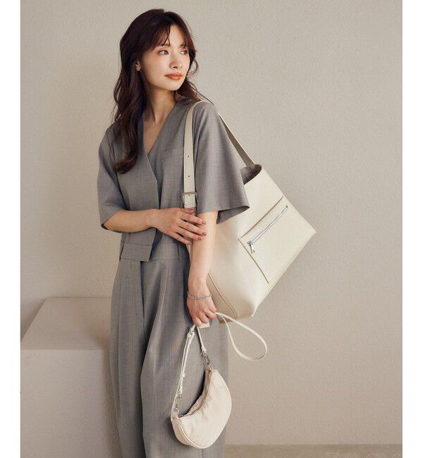 ADAM ET ROPE'「【赤埴奈津子さんコラボ】マルチワンショルダーバッグ(ミドル)」|ショルダー・メッセンジャー|