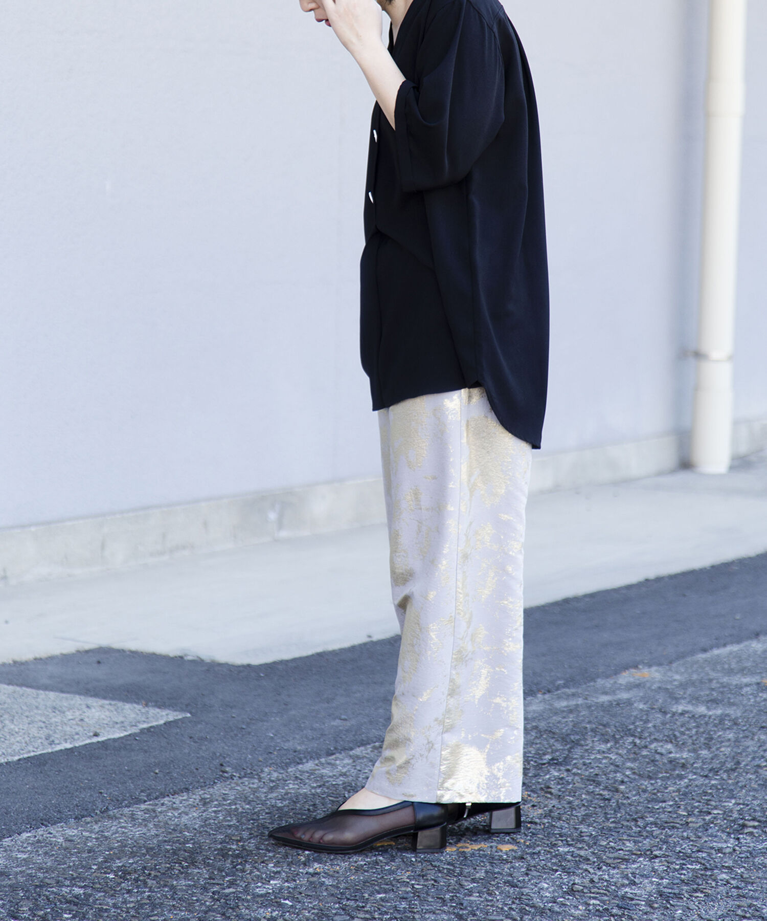  「【WEB限定アイテム】ﾊﾞｯｸﾀｯｸﾌﾞﾗｳｽ」|シャツ・ブラウス|