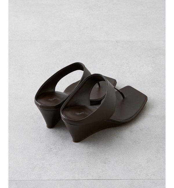 Hoaw.「【Hoaw.】ウェッジトングサンダル」|その他|