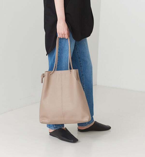 collex「【別注】THE CASE&times;collex 2WAYレザー巾着トートバッグ」|トートバッグ|ベージュ