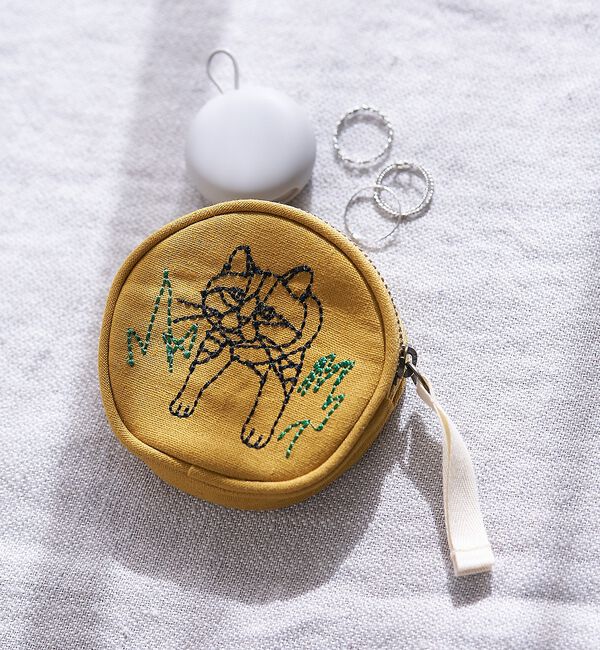 collex「【＋HAyU fabric】サークルポーチ 猫 刺繍」|ポーチ|