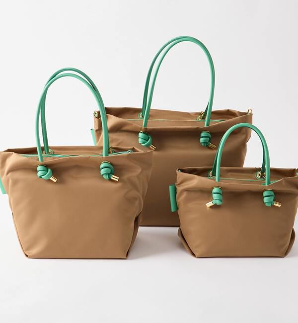 Liesse「《別注》【VIOLAd'ORO/ヴィオラドーロ】ナイロントートバッグML（V-2204）」|トートバッグ|