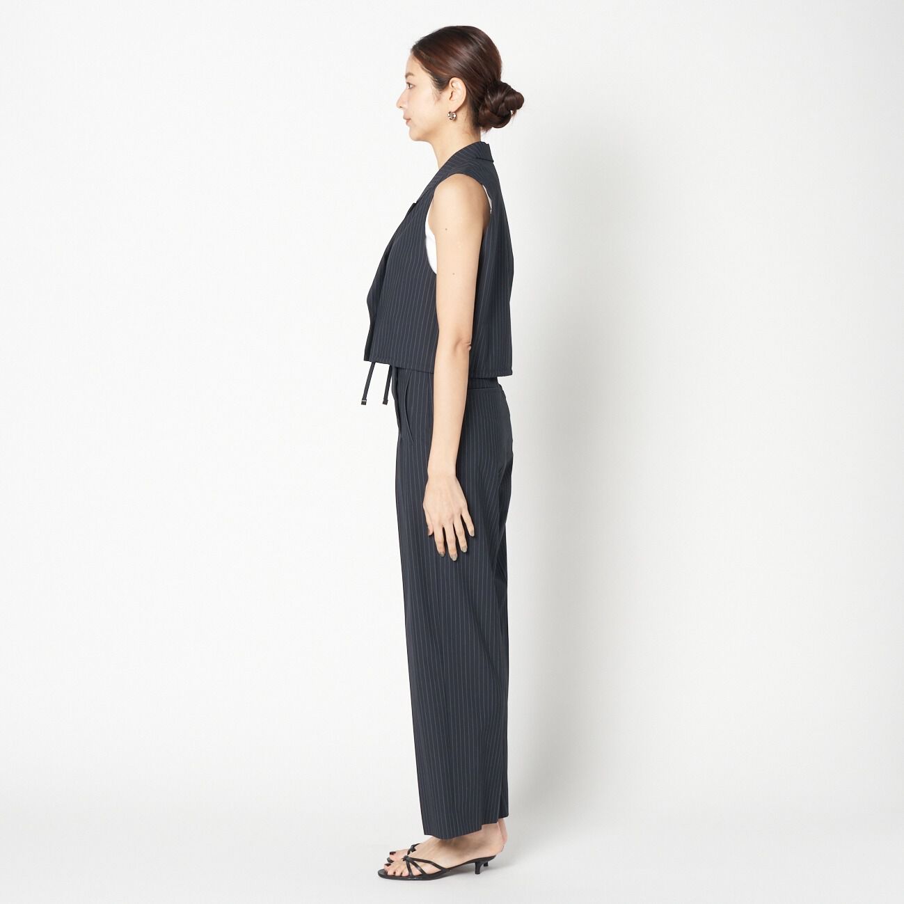 HELIOPOLE「HELIOPOLE CROPPED TAILORED VEST」|ベスト・ジレ|