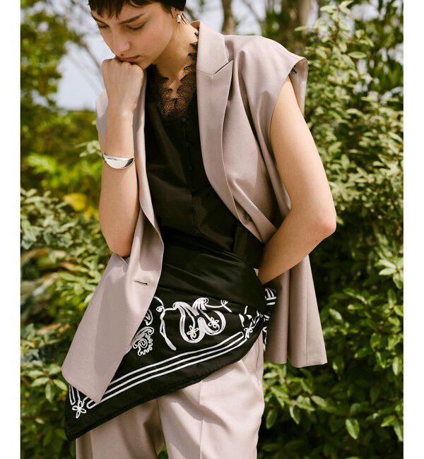 allureville「エアリービエラテーラードジレ」|ベスト・ジレ|