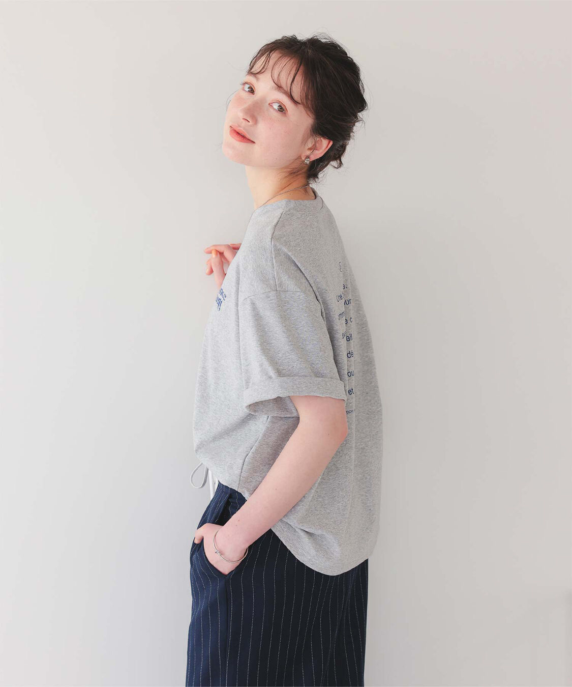 titivate「バックロゴゆるっとTシャツ」|Tシャツ・カットソー|