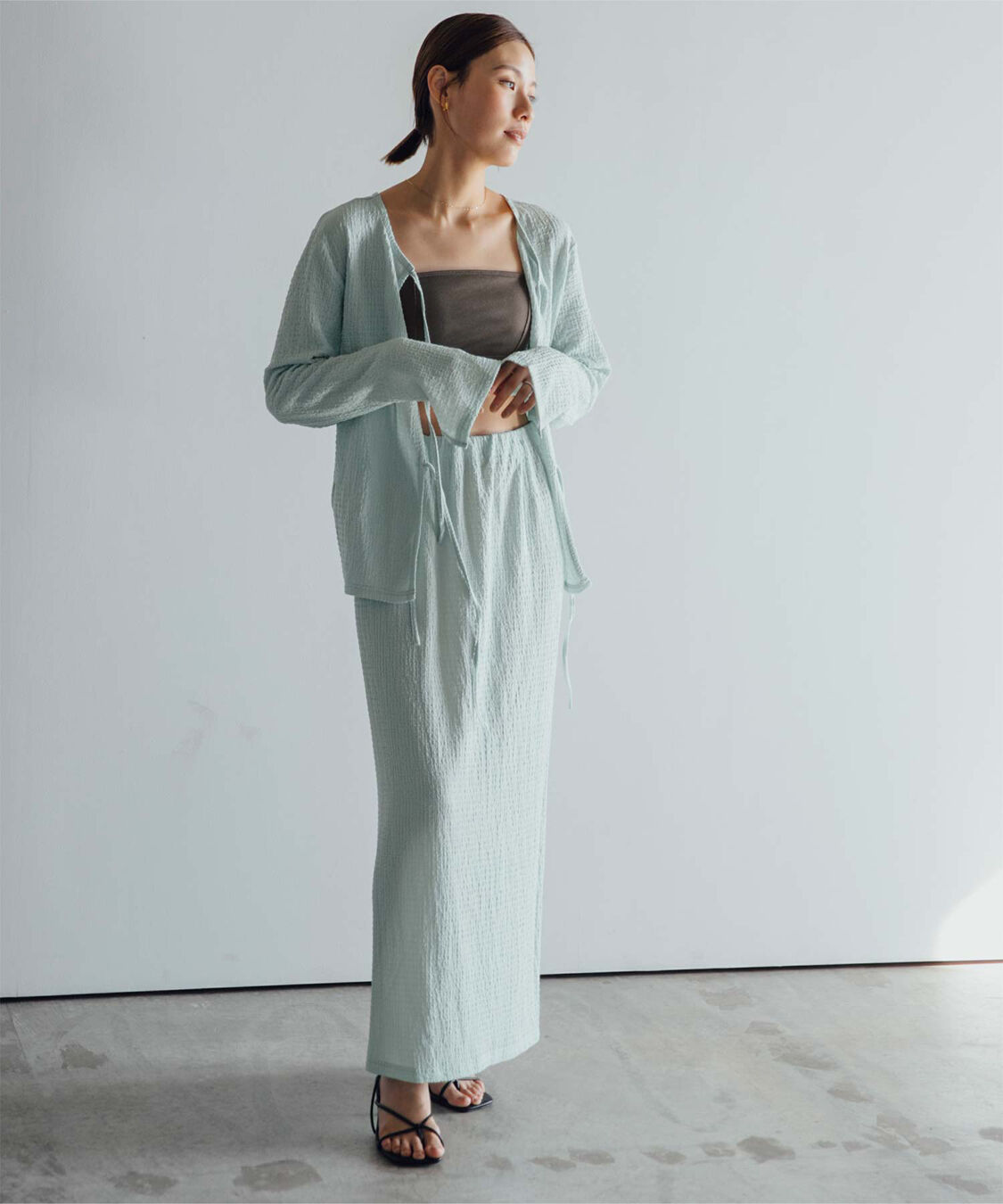 ur's「【黒川翼さんコラボアイテム】前後2wayトップス&times;スカートセットアップ/ラッシュガード」|シャツ・ブラウス|ライトブルー