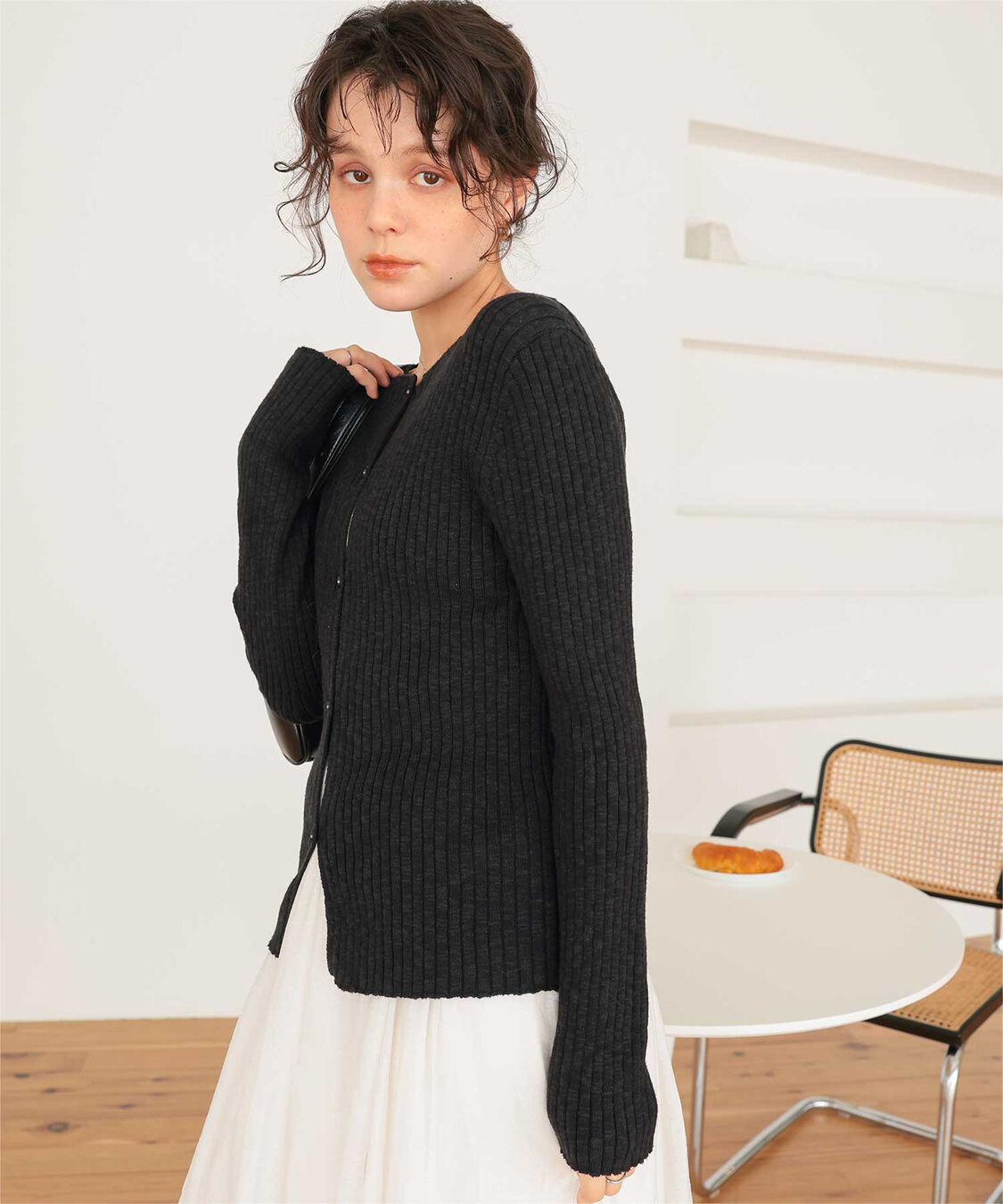 titivate「コンパクトリブニットカーディガン」|ニット・セーター|