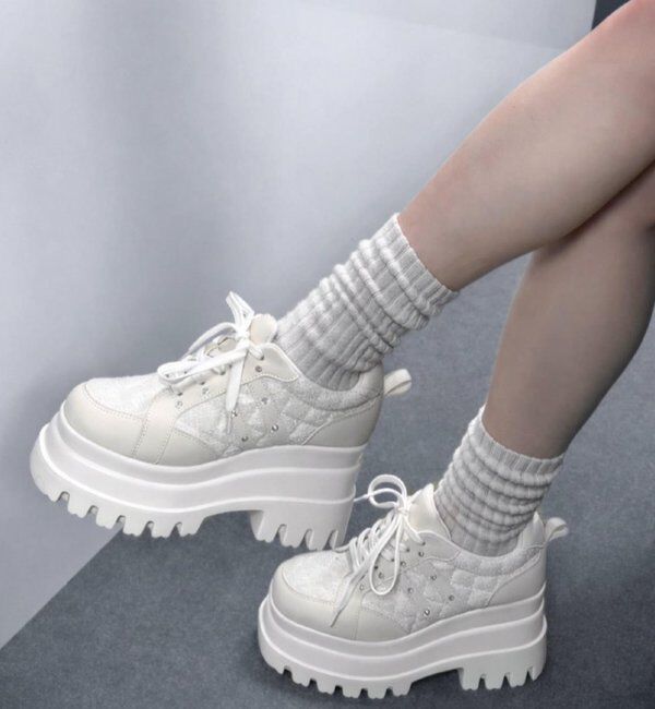  「ビジュー付きトリプルソールスニーカー」|その他|