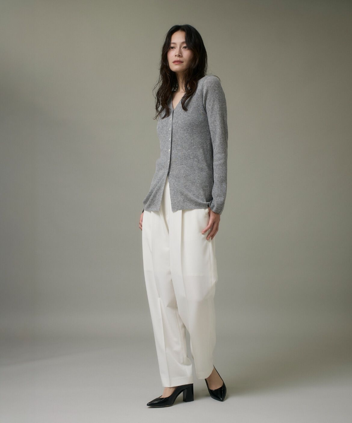 DAY by DAY it&rsquo;s international「Vネックリブニットカーディガン《Melty air wool》」|カーディガン|