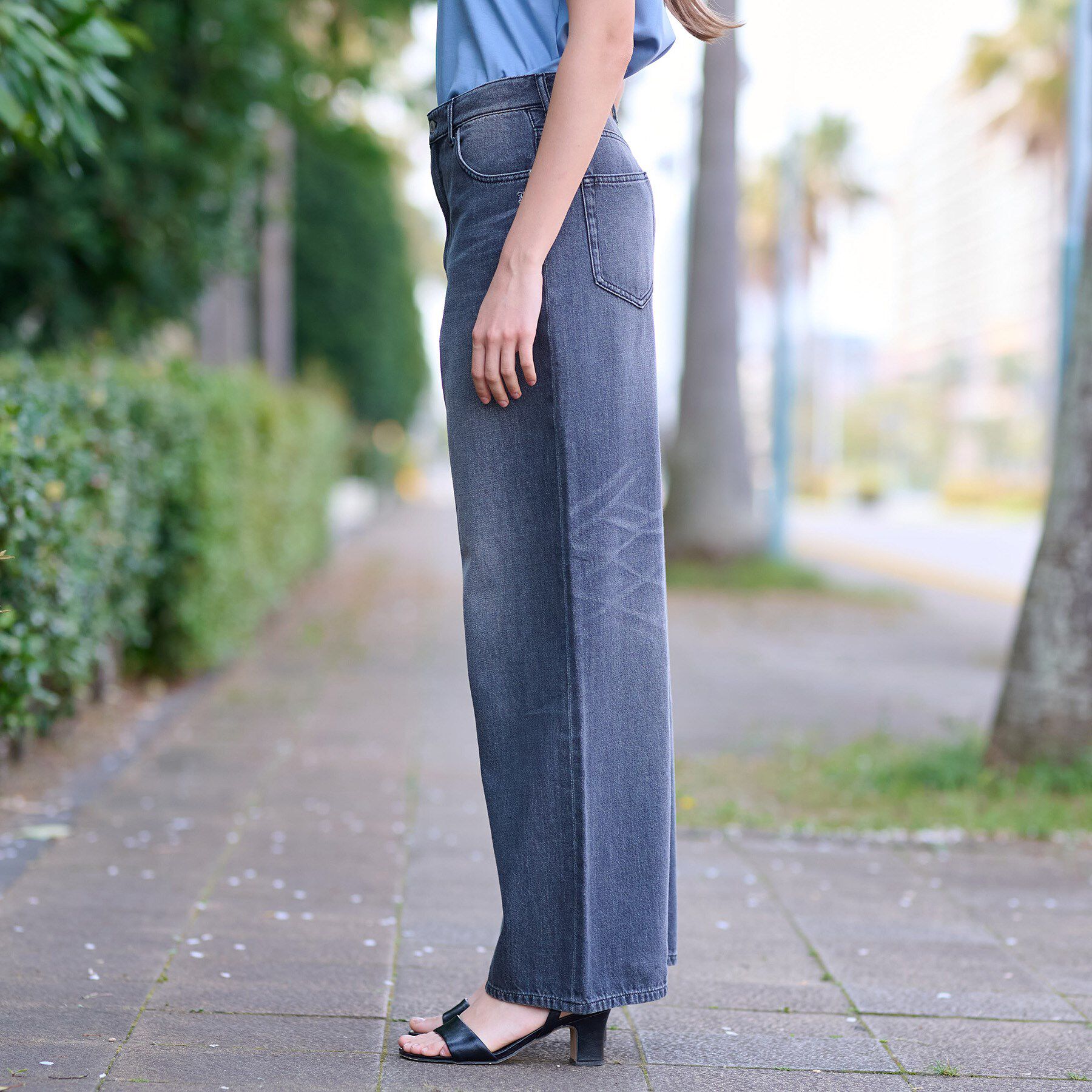 DRESSTERIOR「【大人百花モデル美香さん着用/CLASSY.12月号/otonaMUSE11月号掲載】ヴィンテージ加」|デニム|