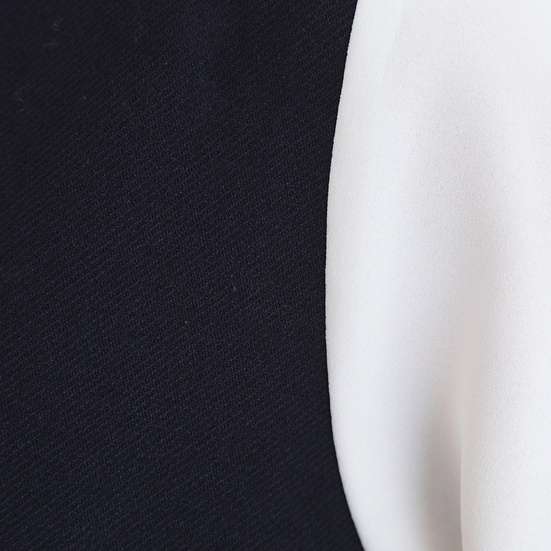 grove「【手洗いOK】フロントプリーツ袖コンシャスワンピース」|ワンピース|