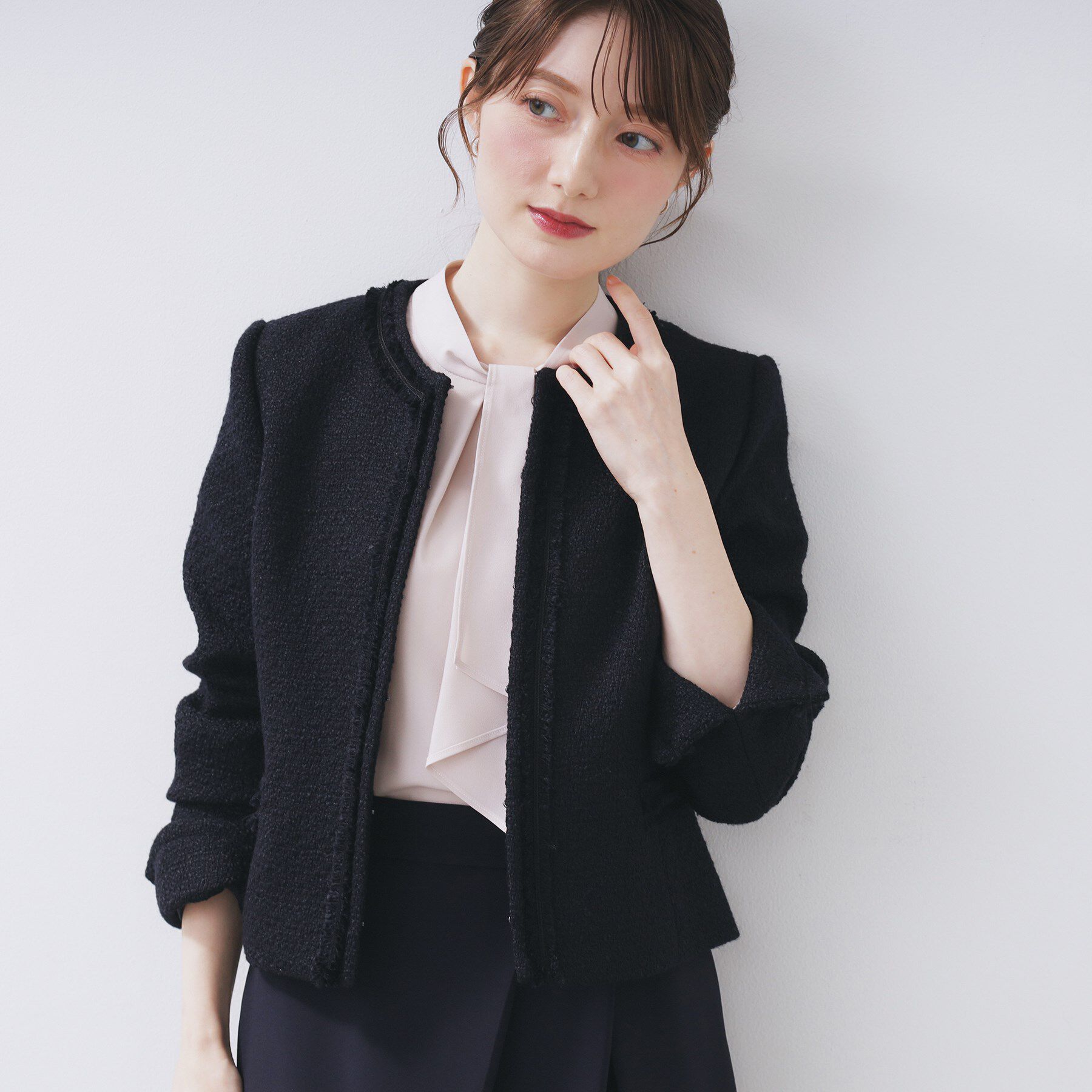 index「≪通勤・セレモニー/セットアップ対応≫ノーカラーツイードジャケット【洗濯機OK】」|ノーカラージャケット|ネイビー(094)
