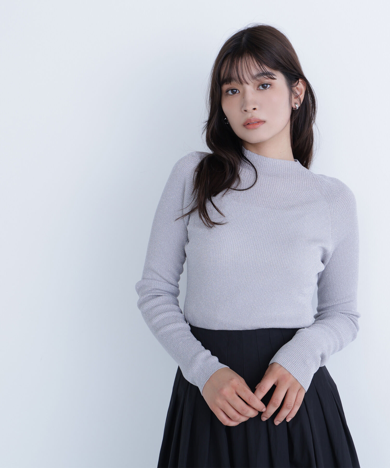  「ハイネックラメリブニット」|ニット・セーター|グレー