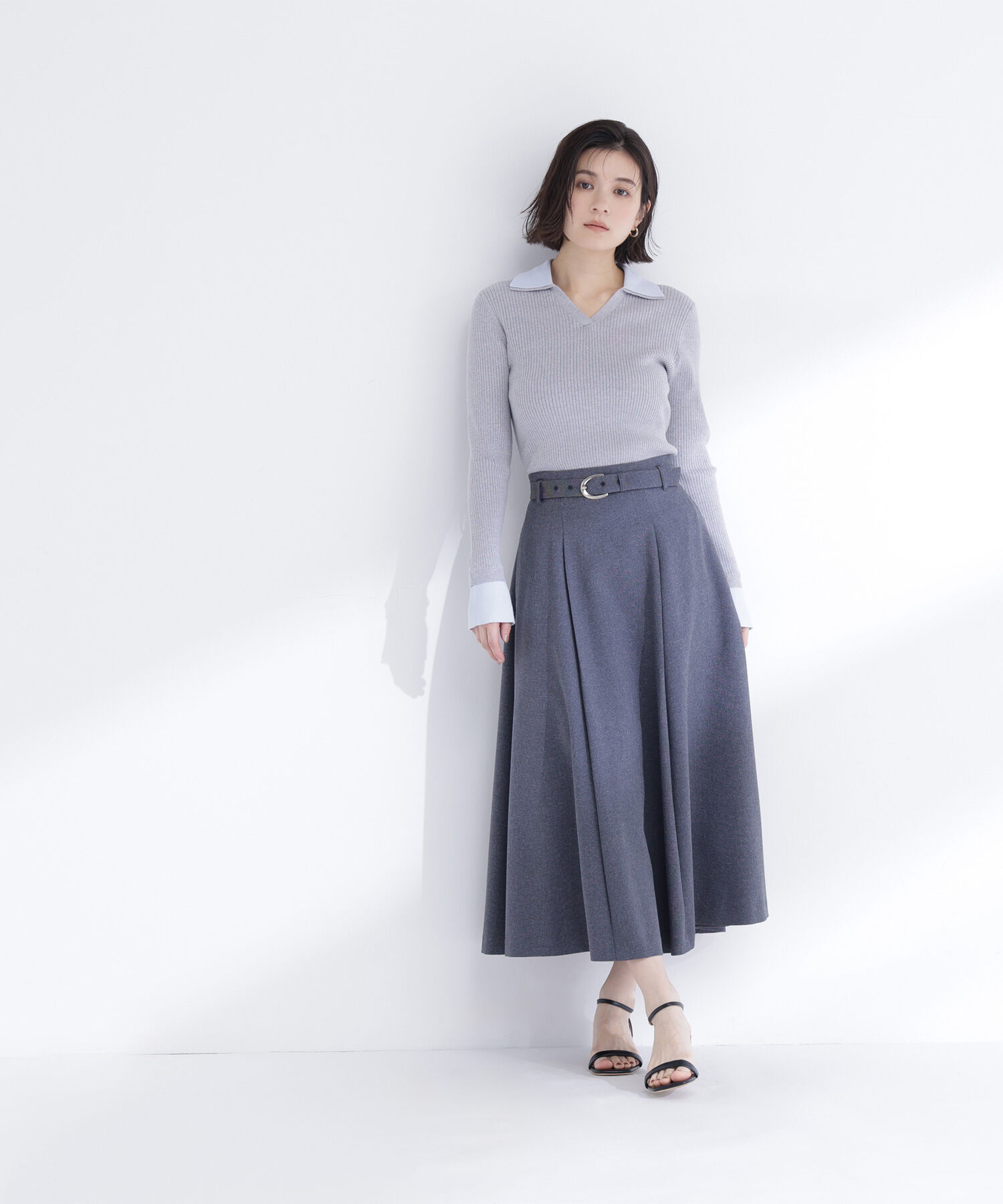  「ダブルカラーVネックリブニット」|ニット・セーター|