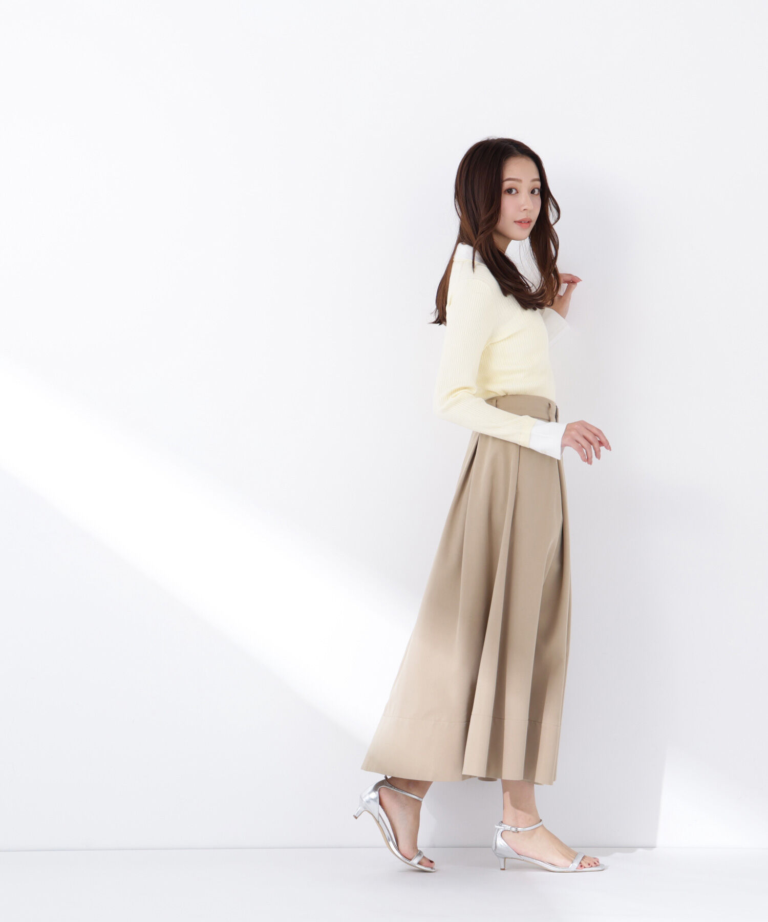  「ダブルカラーVネックリブニット」|ニット・セーター|