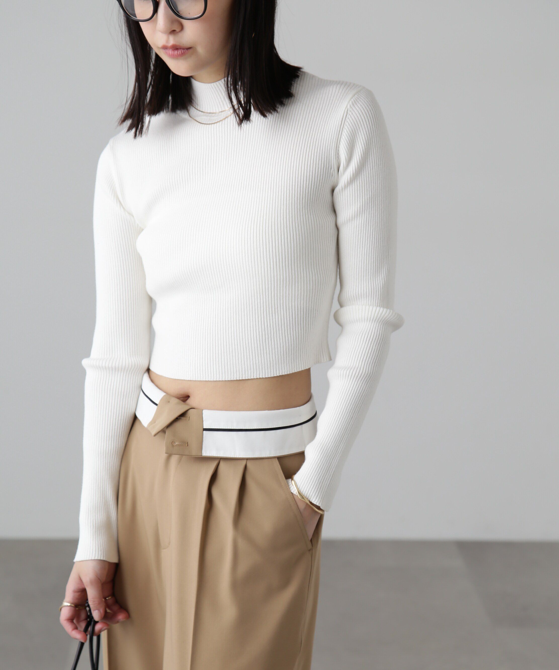  「ハイネックショート丈リブニット」|ニット・セーター|