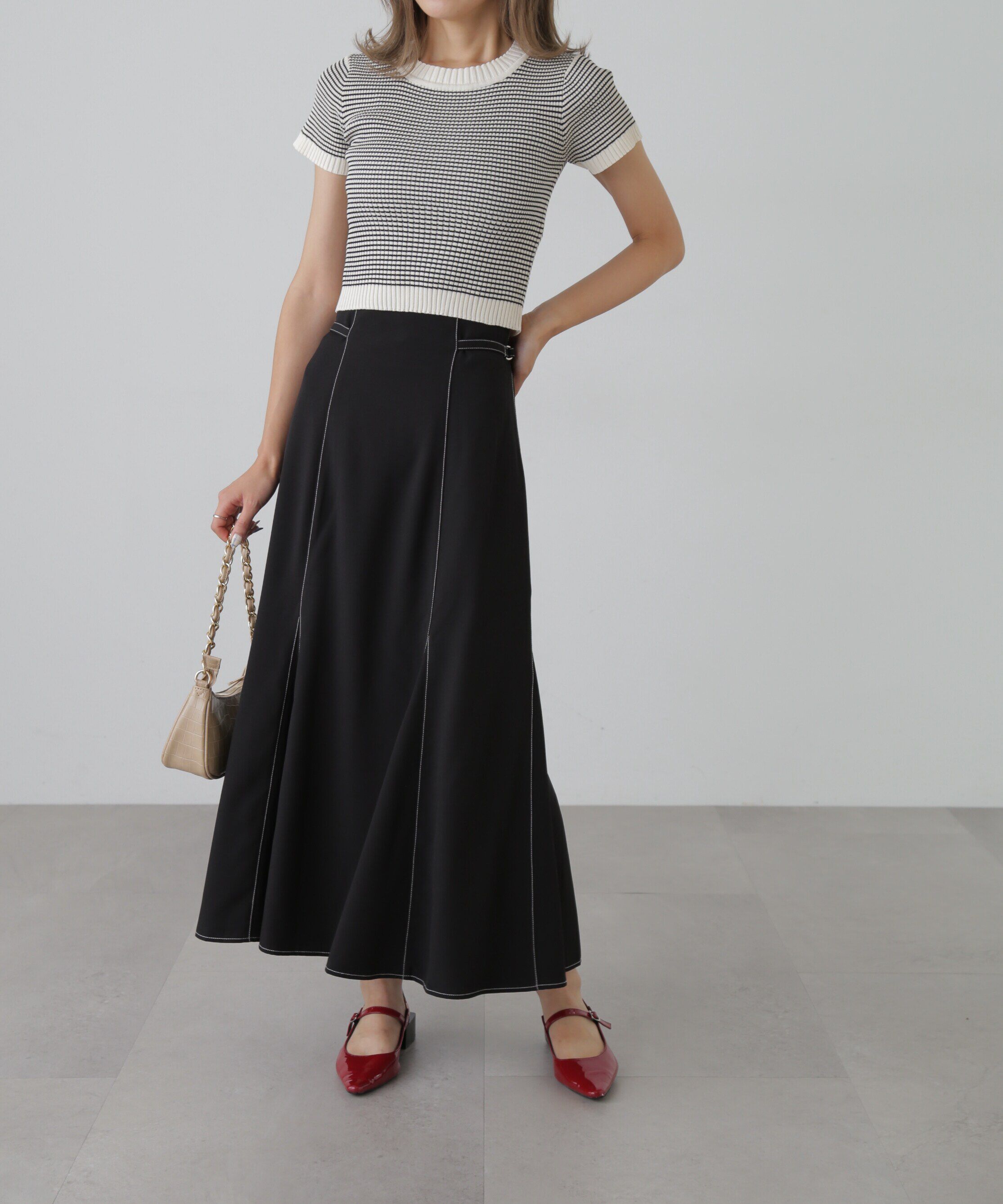  「ショート丈クルーネックリブニット」|ニット・セーター|