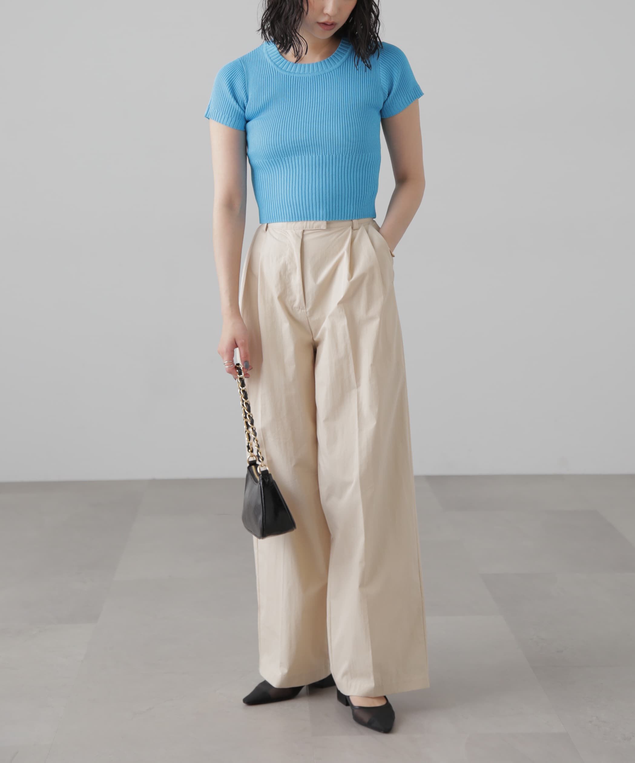  「ショート丈クルーネックリブニット」|ニット・セーター|