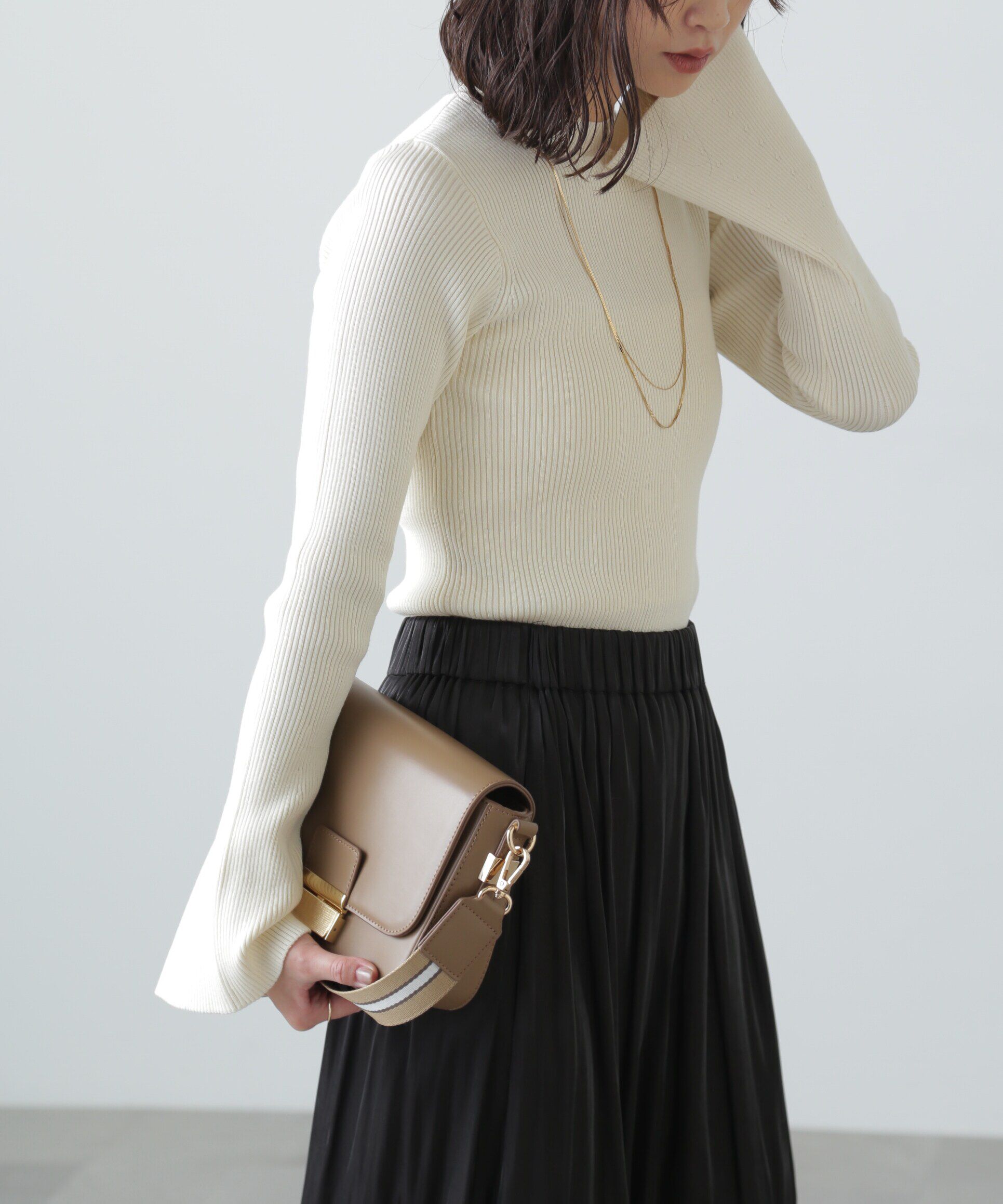  「〈洗える〉マシンウォッシャブルフレアスリーブニット」|ニット・セーター|