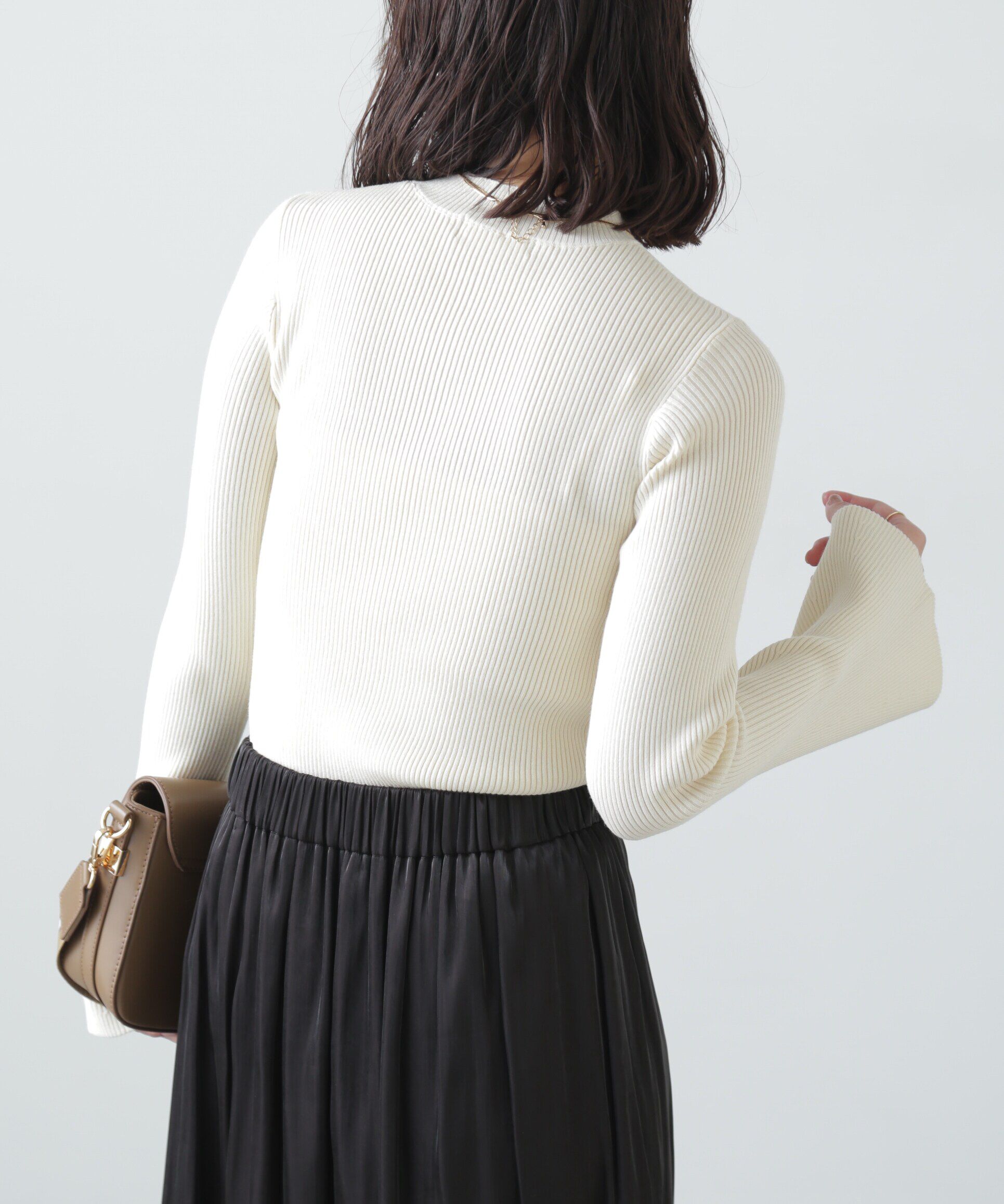  「〈洗える〉マシンウォッシャブルフレアスリーブニット」|ニット・セーター|