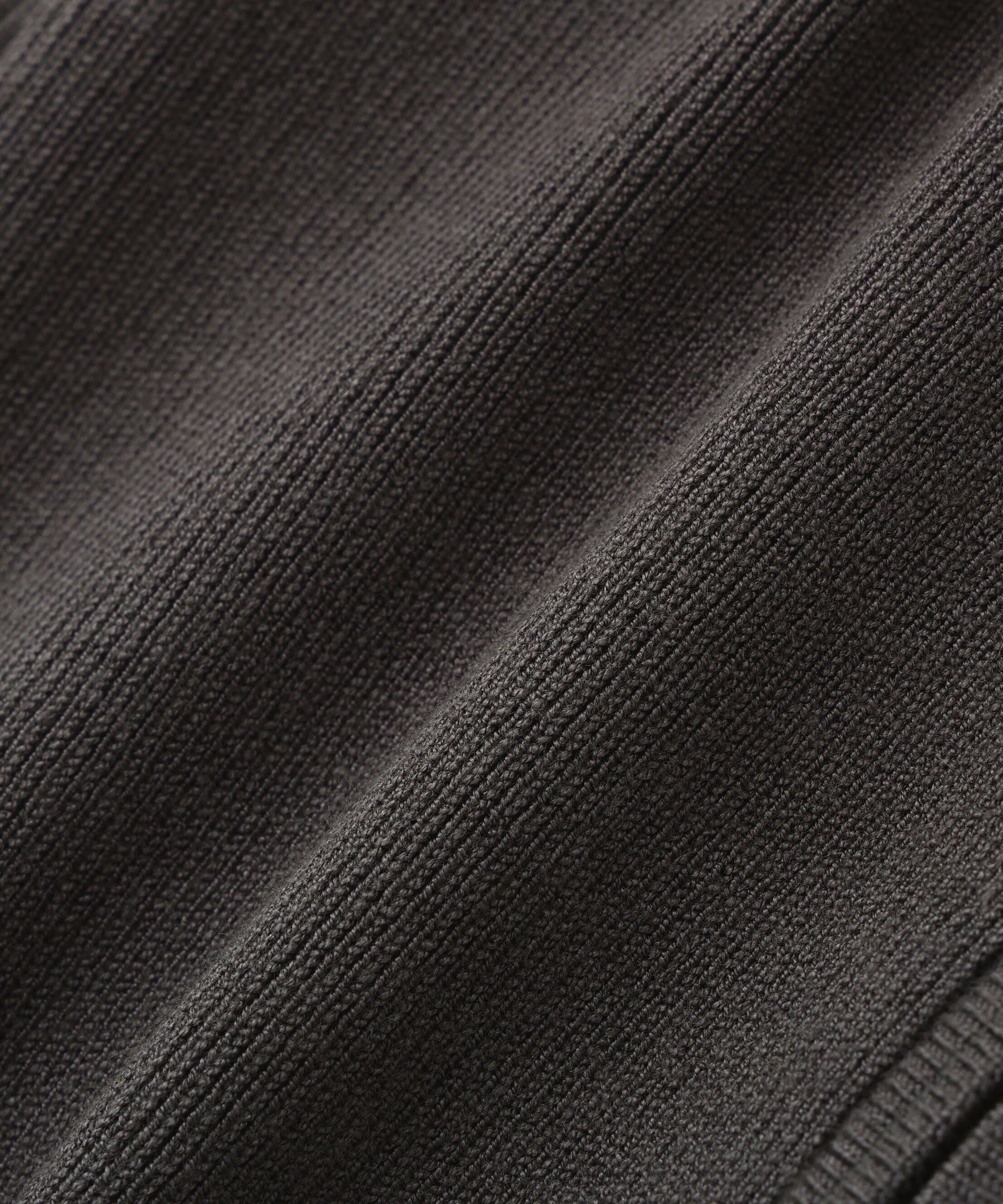  「ジップアップオフショルダーリブニット」|ニット・セーター|