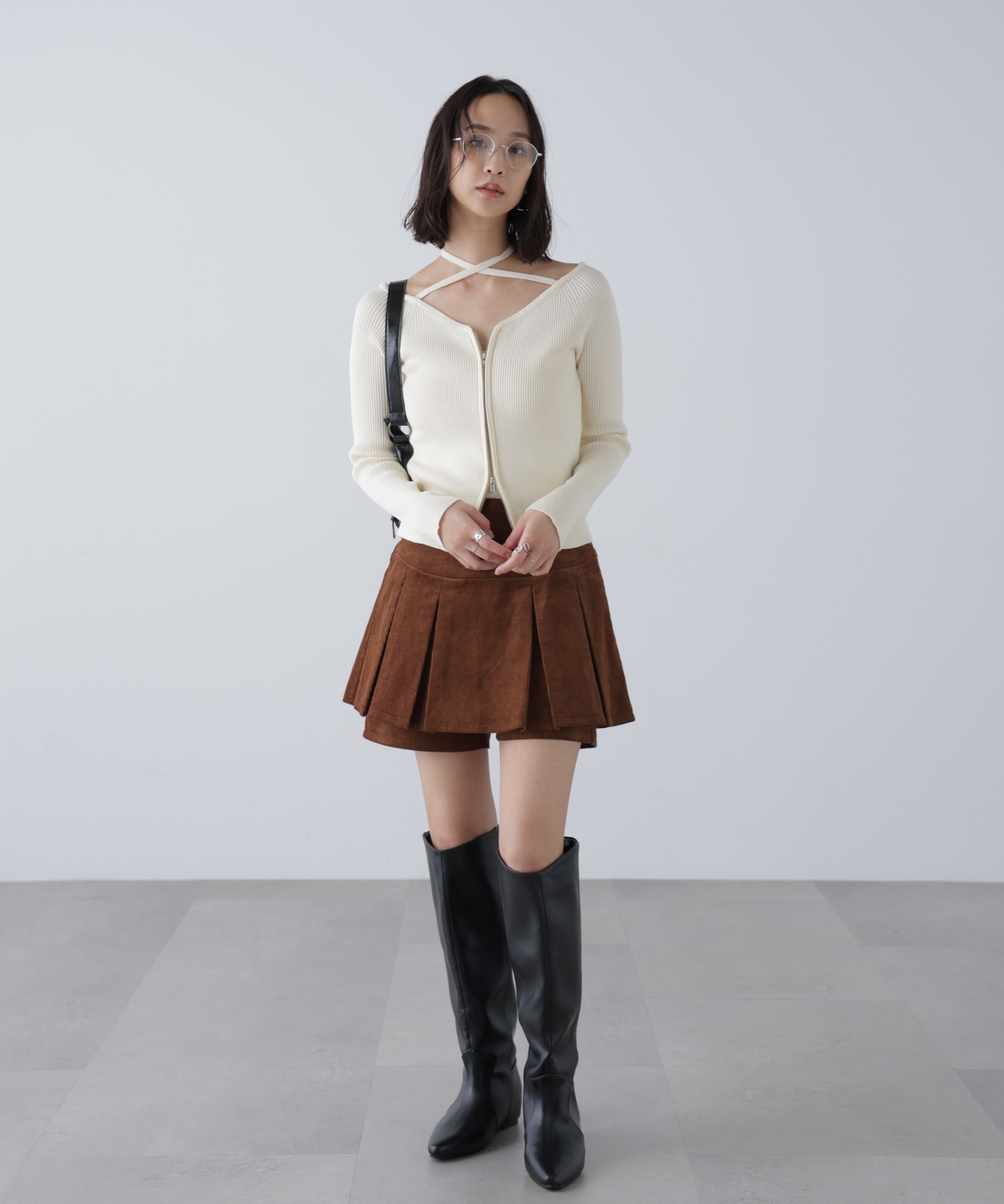  「ジップアップオフショルダーリブニット」|ニット・セーター|