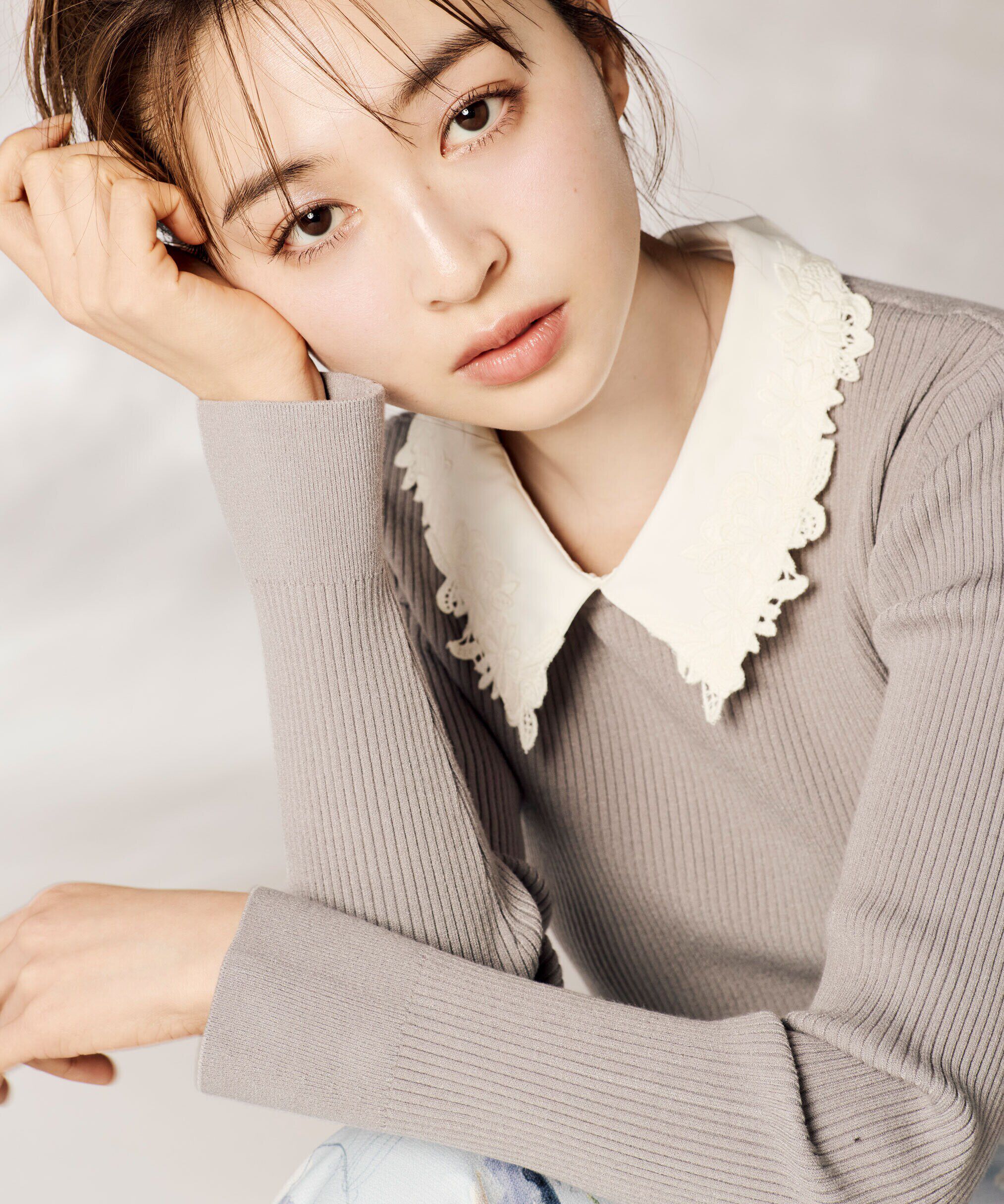  「衿付きリブニット」|ニット・セーター|グレー