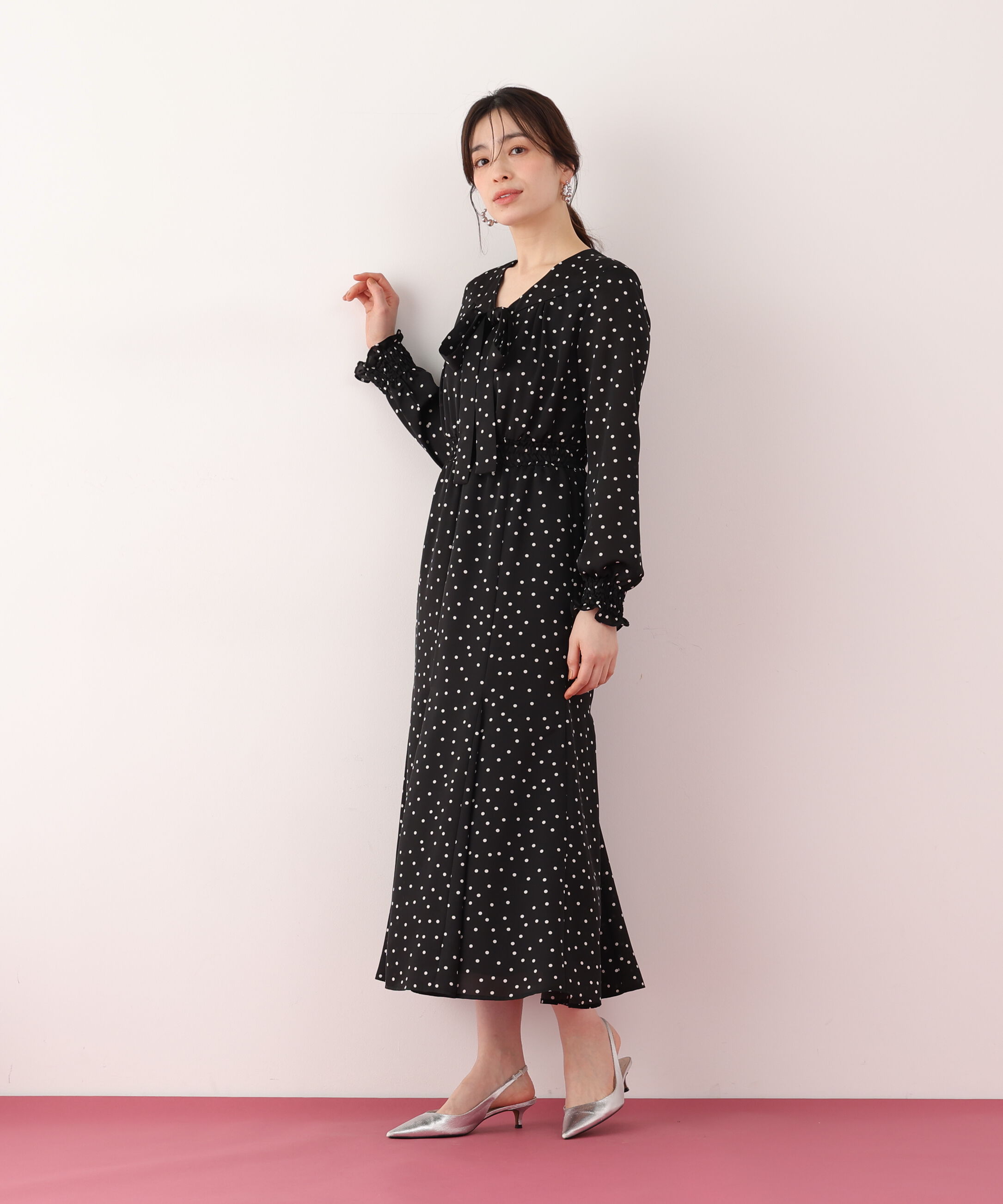  「ドットプリントリボンワンピース」|ワンピース|