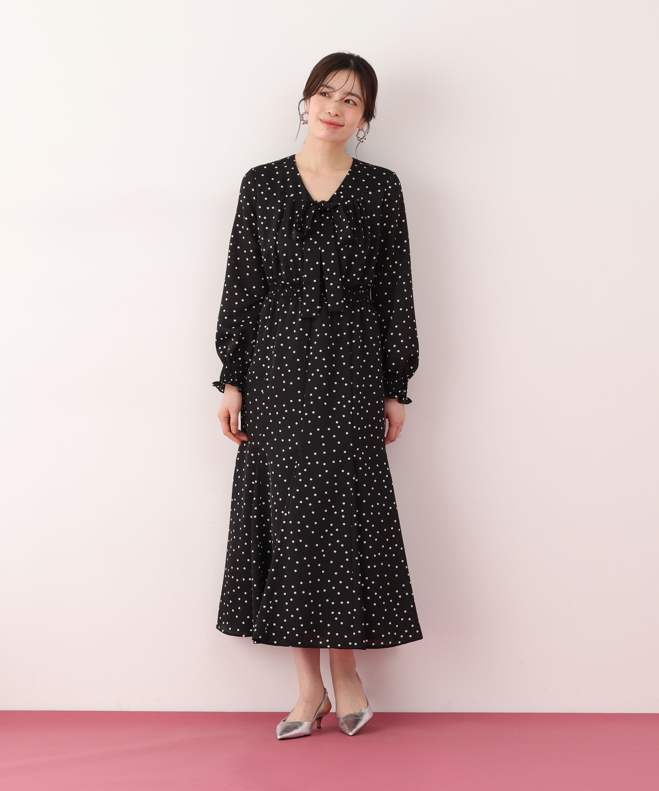  「ドットプリントリボンワンピース」|ワンピース|