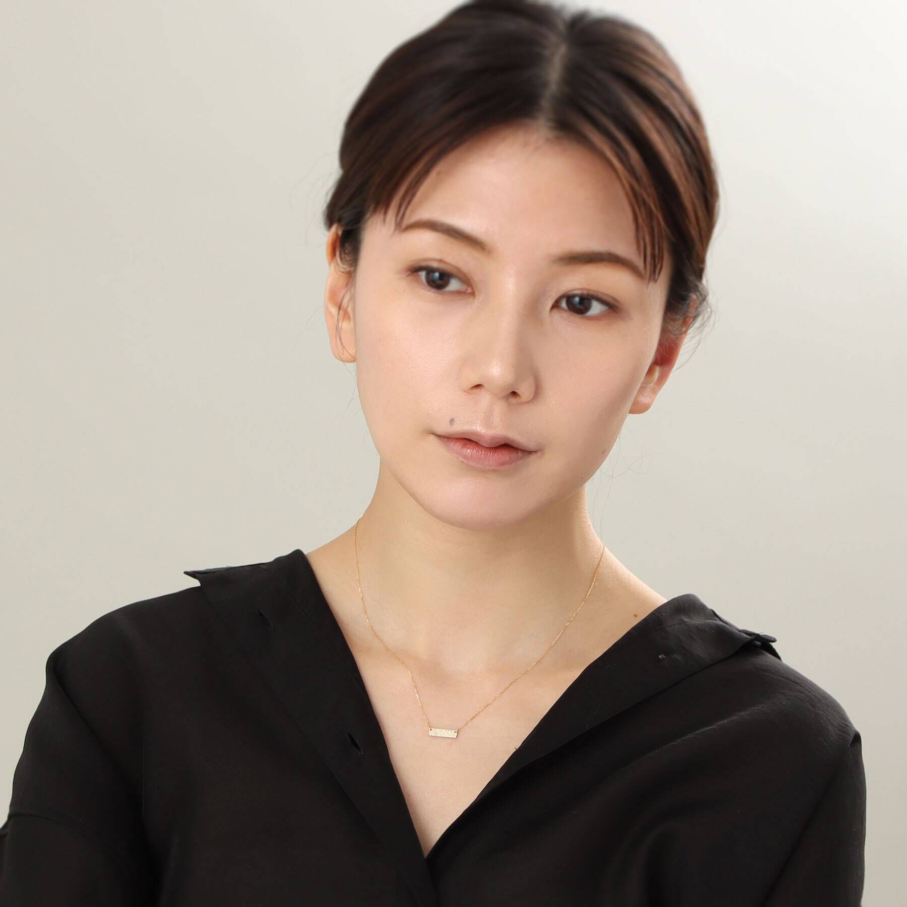 COCOSHNIK「K18ダイヤモンド ホリゾンタル タグネックレス」|ネックレス|