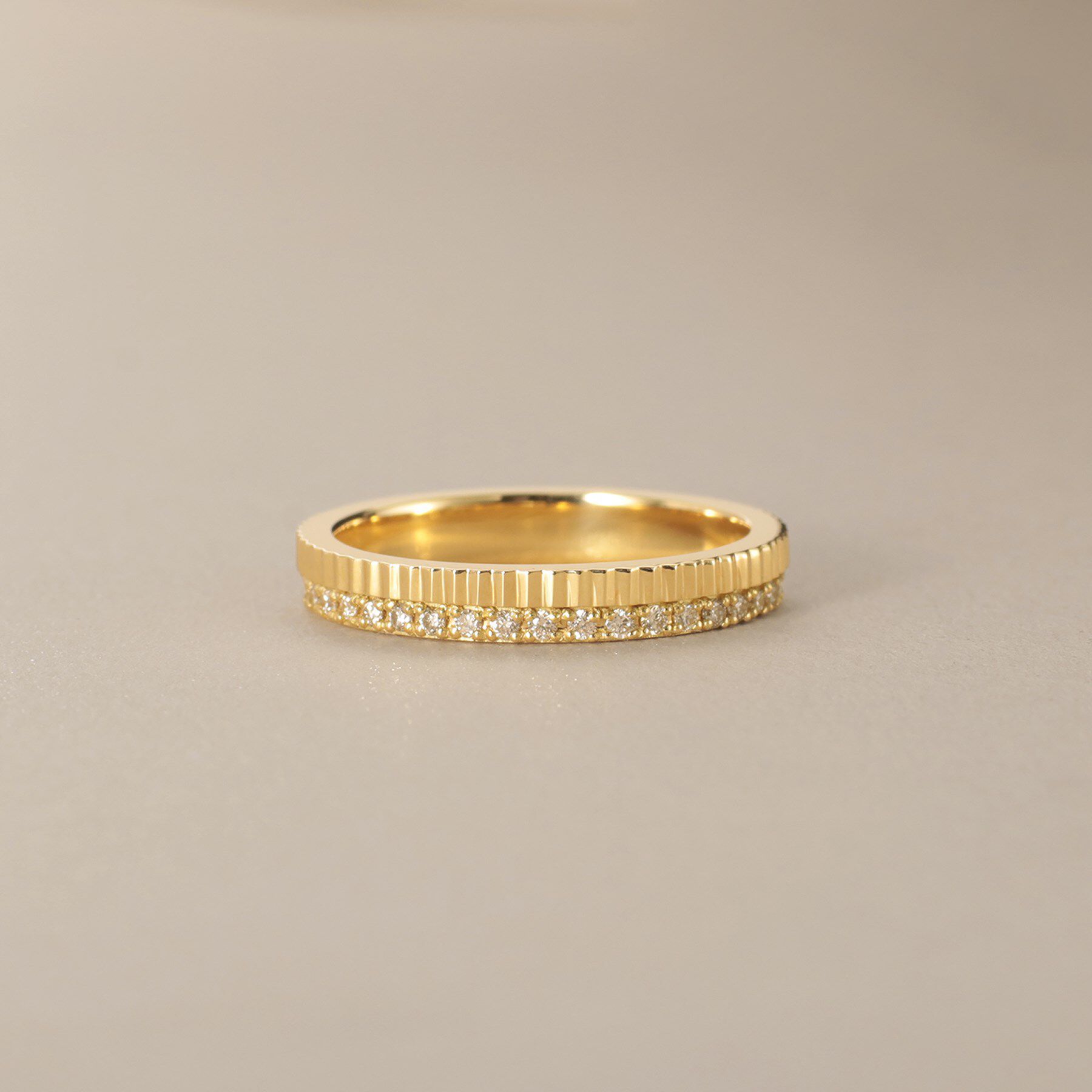 COCOSHNIK「K18ダイヤモンド 縦溝 リング」|リング|