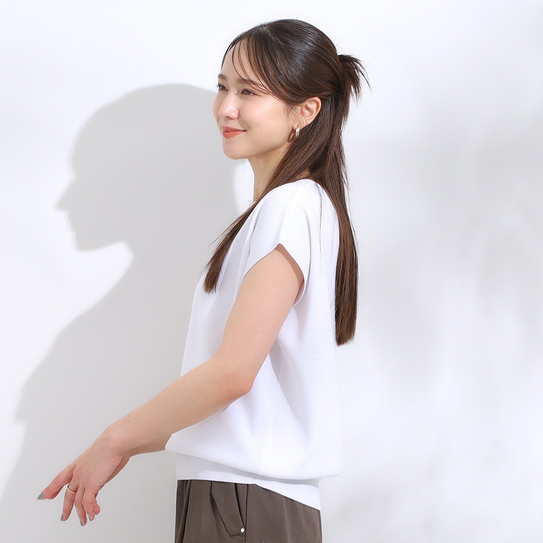 SHOO･LA･RUE「【洗える/S-LL/ひんやり】さらりと好印象　総針フレンチスリーブニット」|ニット・セーター|