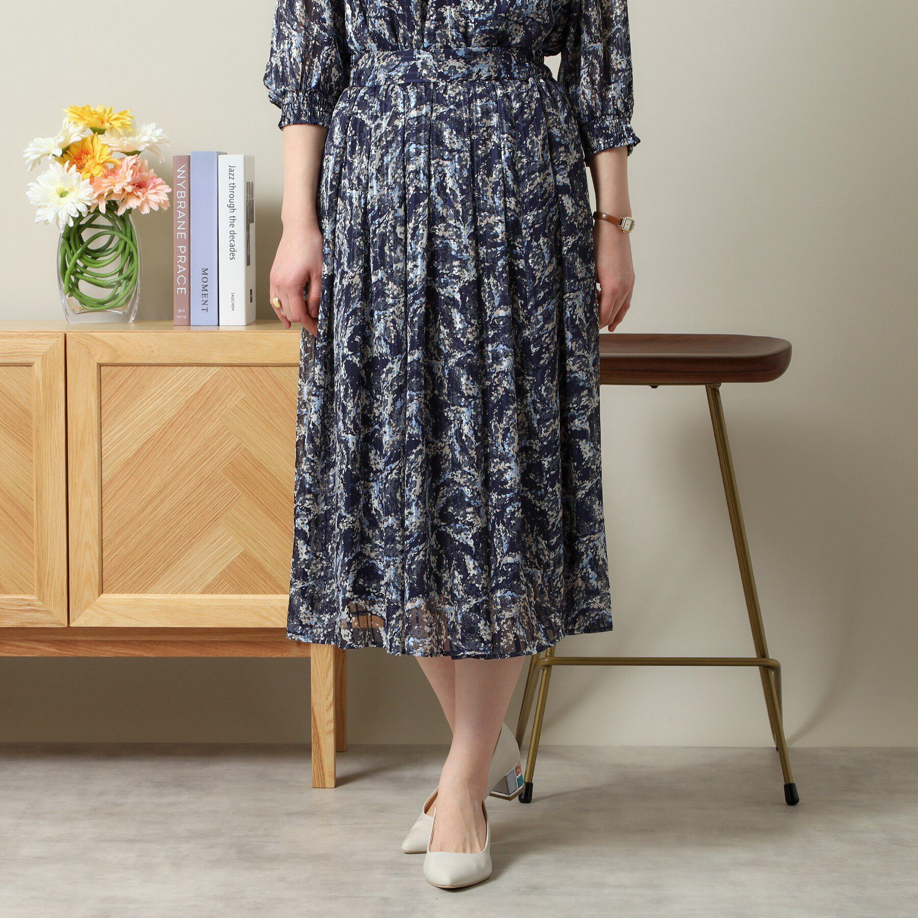 ITS&rsquo;DEMO「【ウエストゴム／手洗い可／セットアップ可】ラメストライプ花柄スカート」|スカート|