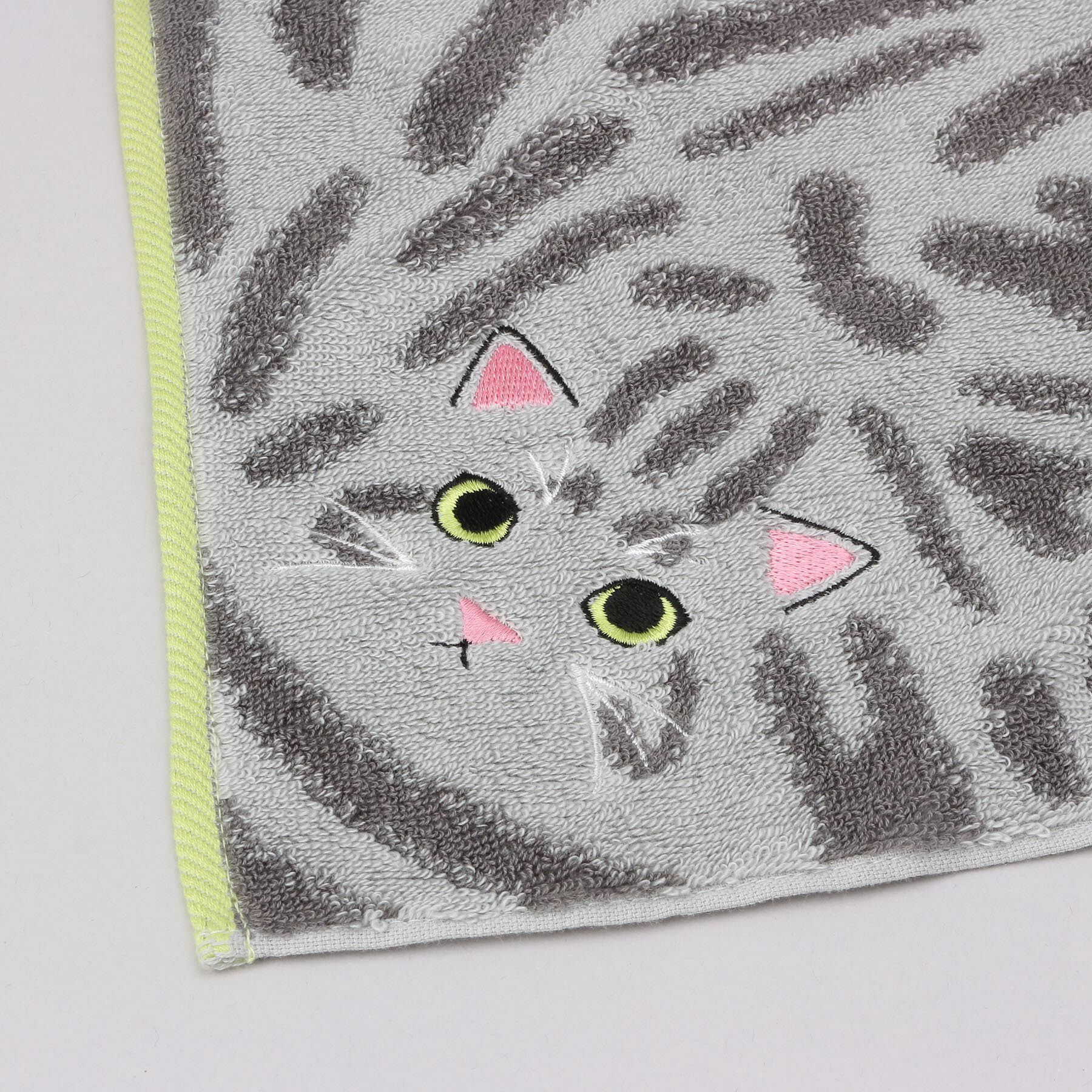 212 KITCHEN STORE「うちの子メイトはんかち サバトラシルバータビー」|ハンカチ|