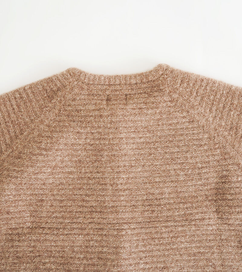 オオカミとフクロウ「オオカミとまるい羊のチャーミー」|カーディガン|