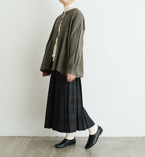 オオカミとフクロウ「オオカミと静かなカフェとオルガンと」|シャツ・ブラウス|