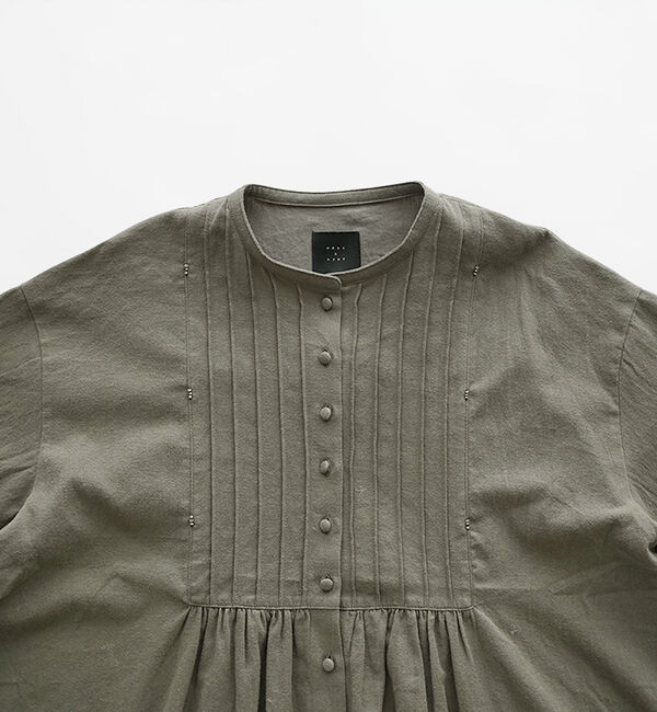 オオカミとフクロウ「オオカミと静かなカフェとオルガンと」|シャツ・ブラウス|