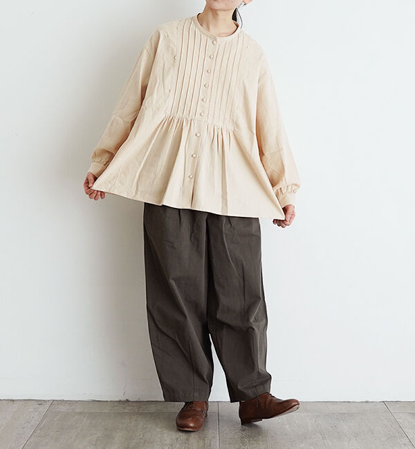 オオカミとフクロウ「オオカミと静かなカフェとオルガンと」|シャツ・ブラウス|