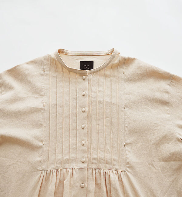 オオカミとフクロウ「オオカミと静かなカフェとオルガンと」|シャツ・ブラウス|