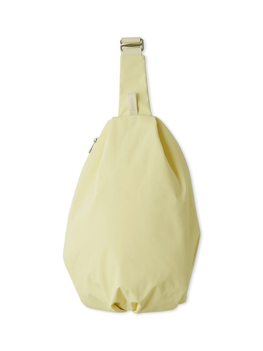 emmi atelier「撥水 クロスボディショルダーバッグ」|ショルダー・メッセンジャー|