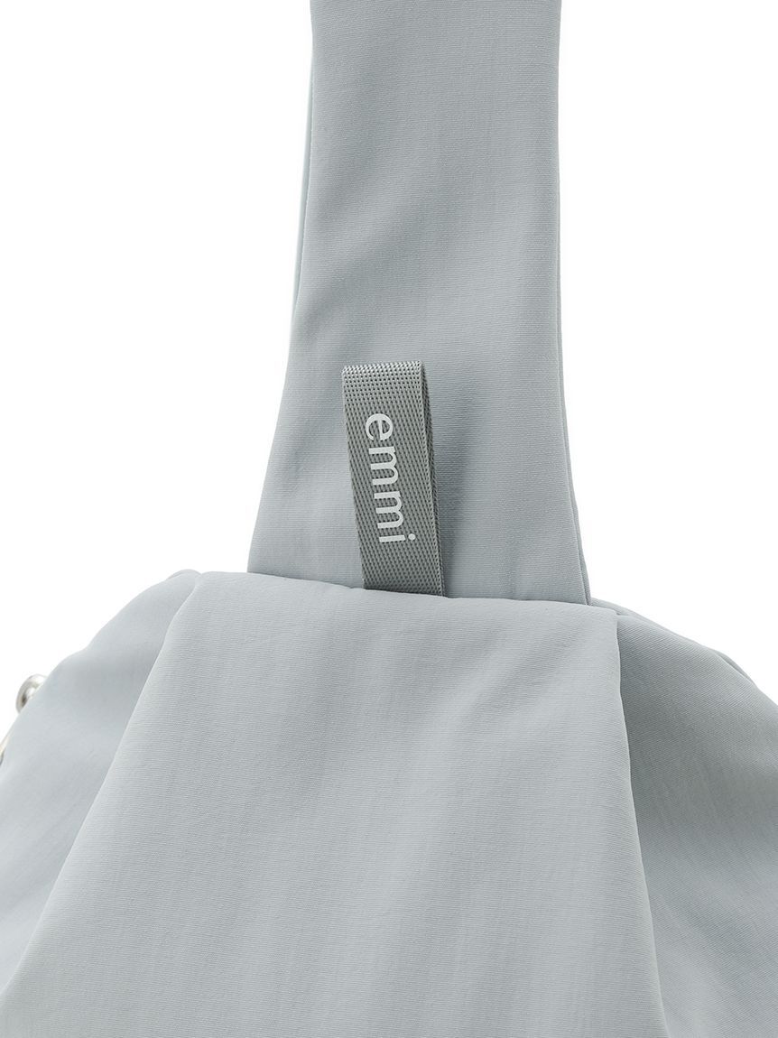 emmi atelier「撥水 クロスボディショルダーバッグ」|ショルダー・メッセンジャー|