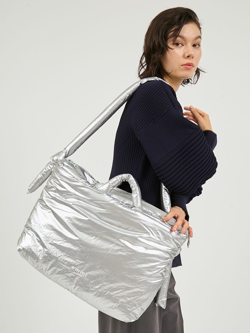 emmi atelier「【限定カラーあり】ナイロンパディングバッグ」|ショルダー・メッセンジャー|