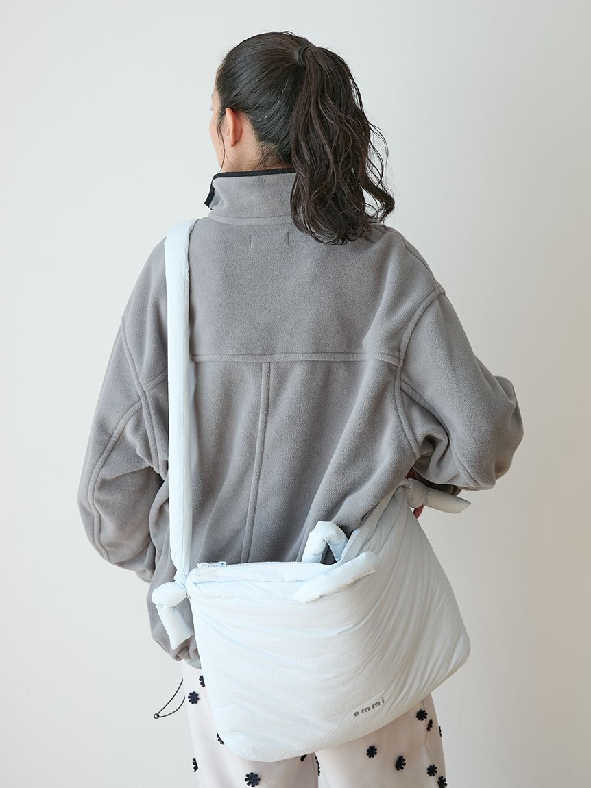 emmi atelier「【限定カラーあり】ナイロンパディングバッグ」|ショルダー・メッセンジャー|LBLU