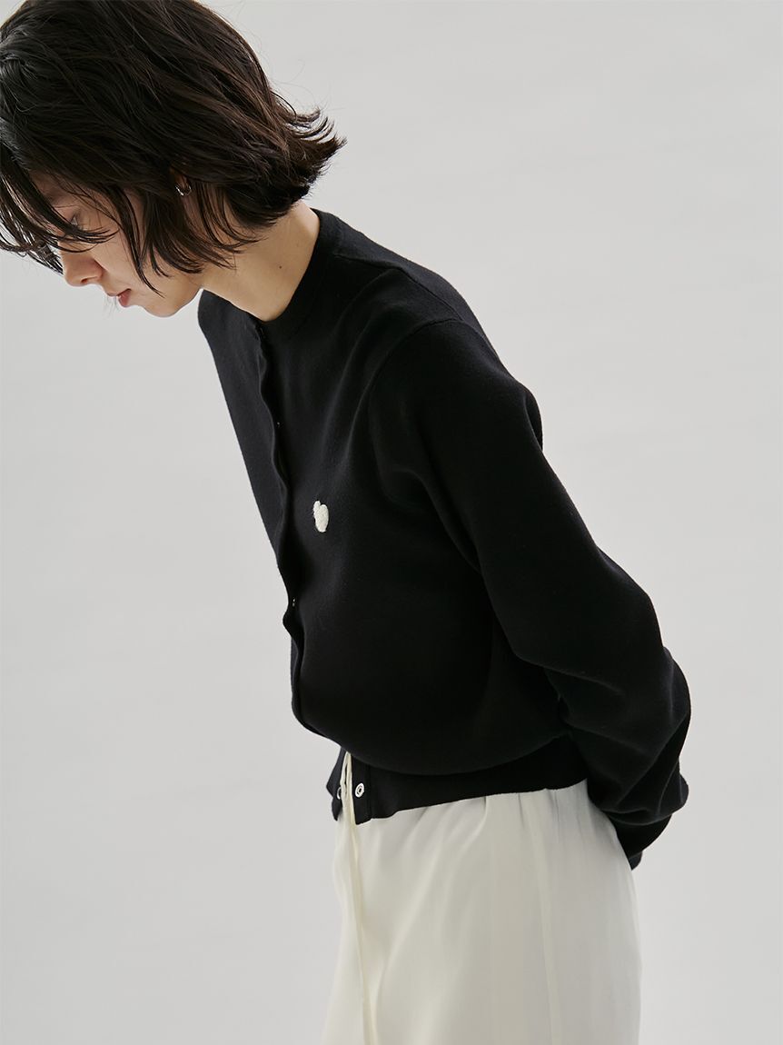 emmi atelier「【HEART】 eco ハートニットカーディガン【アンサンブル可能】」|カーディガン|