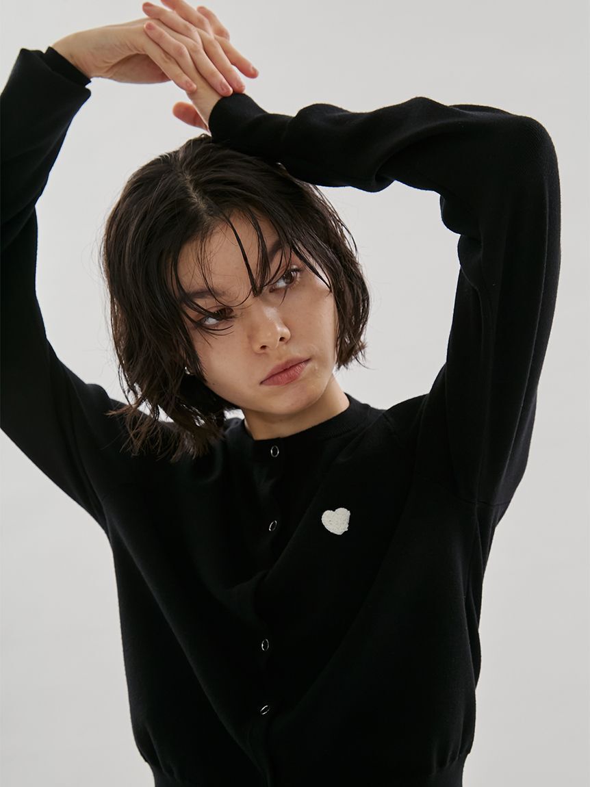 emmi atelier「【HEART】 eco ハートニットカーディガン【アンサンブル可能】」|カーディガン|