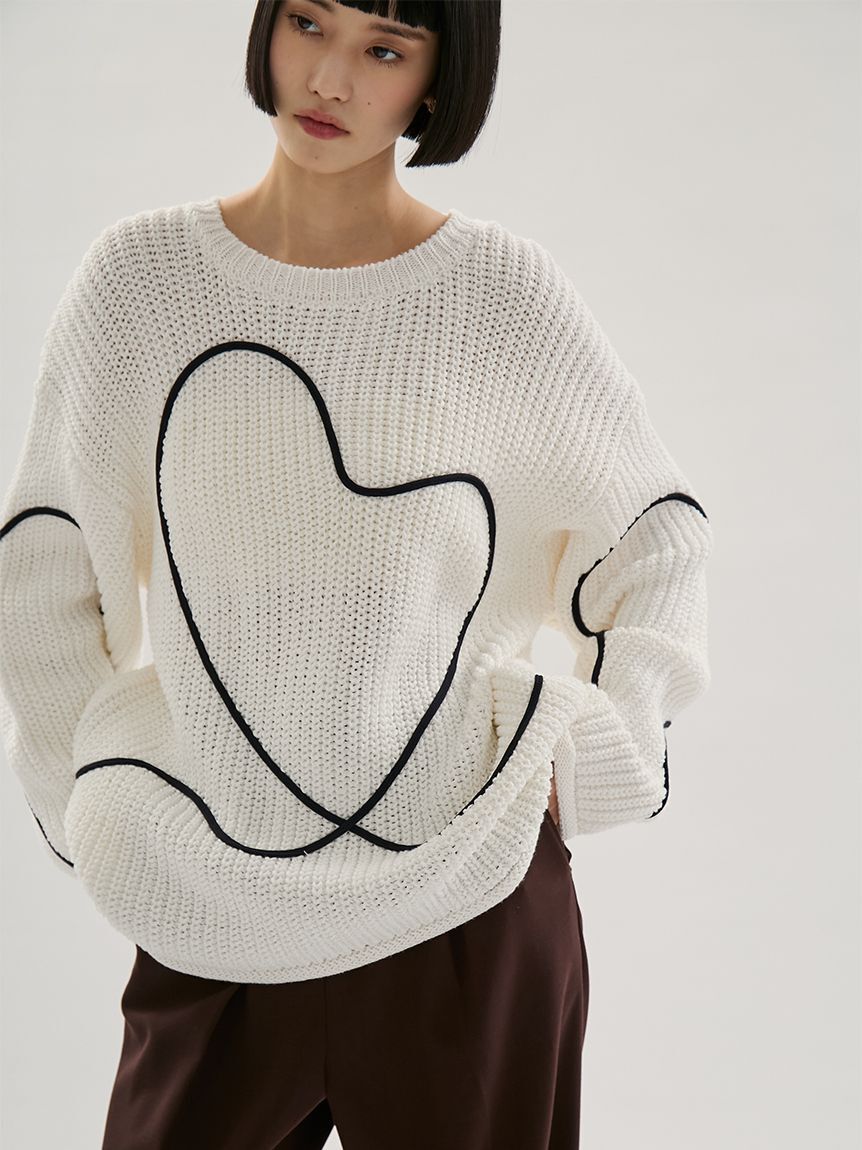 emmi atelier「【HEART】 【ONLINE限定カラーあり】ハートエンブロイダリーニット」|ニット・セーター|