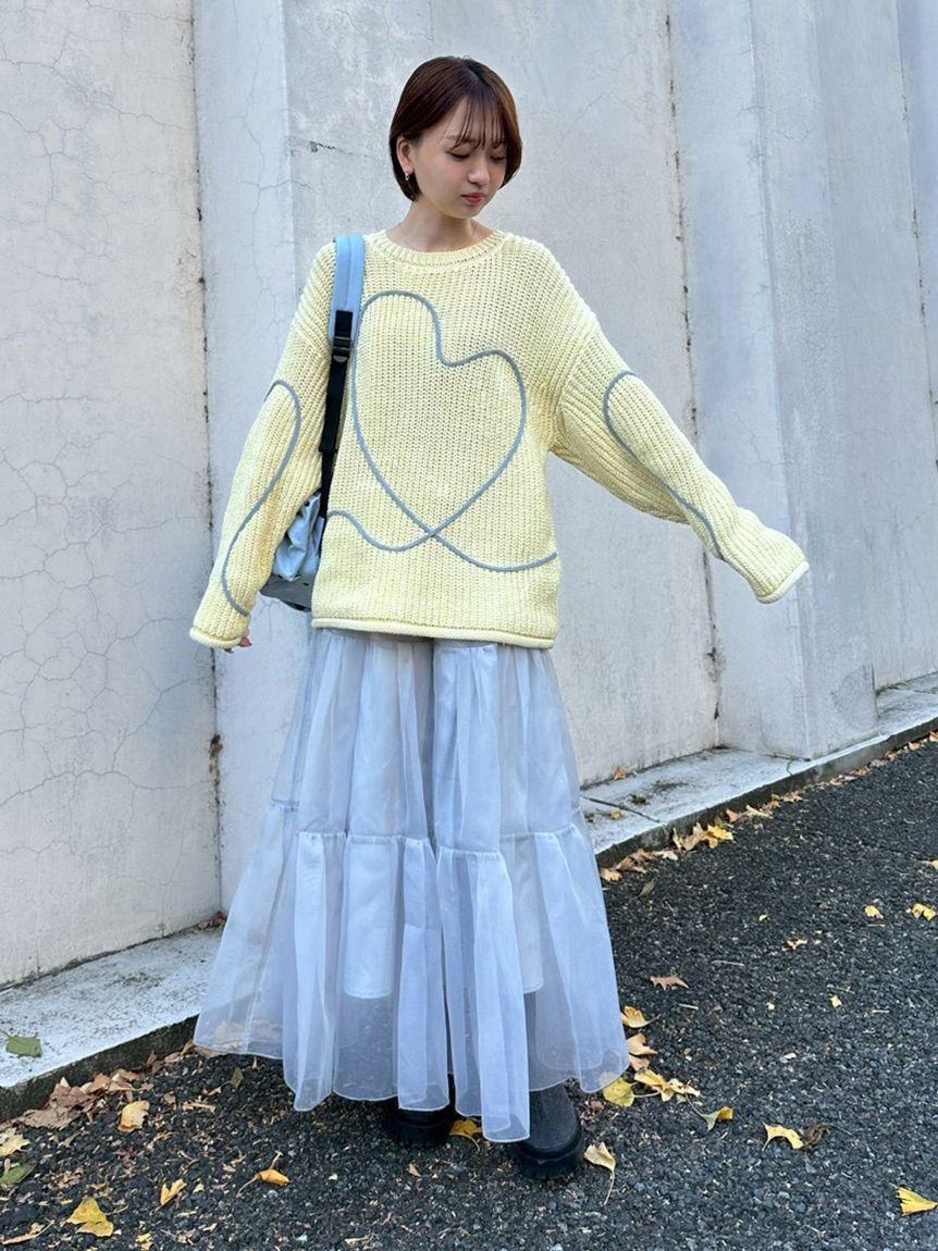 emmi atelier「【HEART】 【ONLINE限定カラーあり】ハートエンブロイダリーニット」|ニット・セーター|