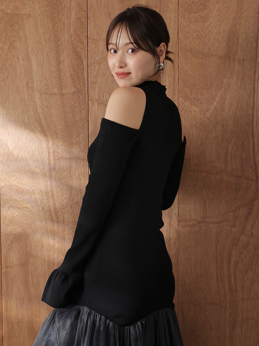 SNIDEL「Sustainableコールドショルダーニットワンピース」|ワンピース|