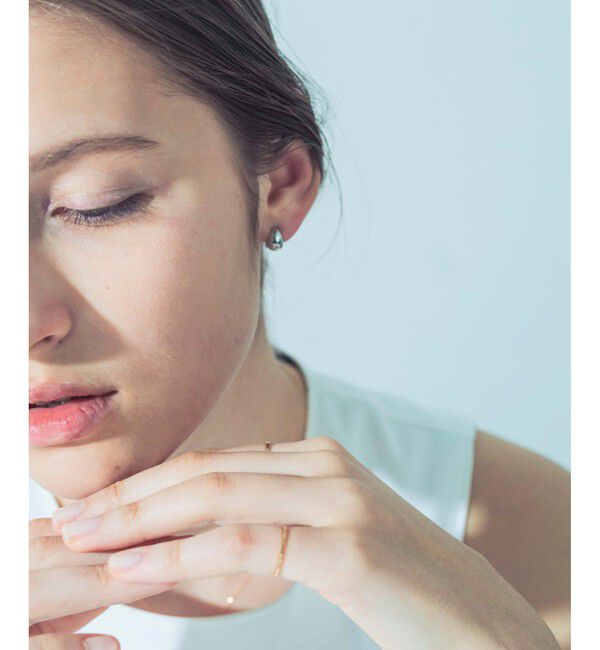 ete「ハグイヤリング ドロップ」|イヤリング|